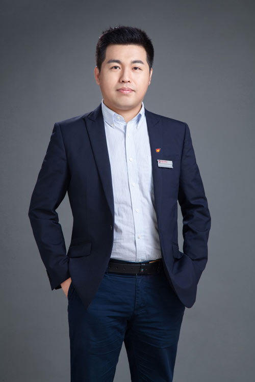 石家庄津桥雅思托福阅读柳萌老师工作照