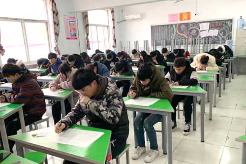 石家庄天使护士学校2019年期末考试进行中 