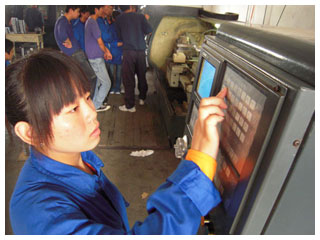 河北工业数控学校实习