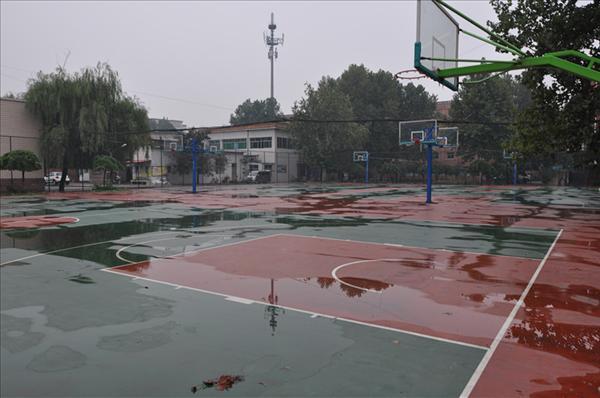 学院篮球运动场