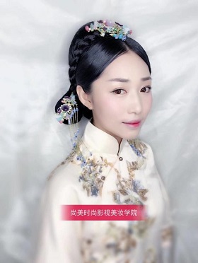 张家口尚美时尚影视剧组化妆班