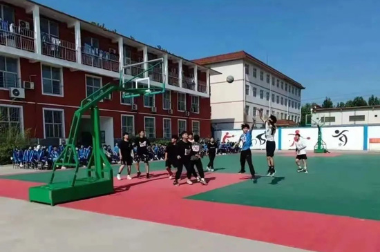 石家庄华美铁路学校学生篮球比赛
