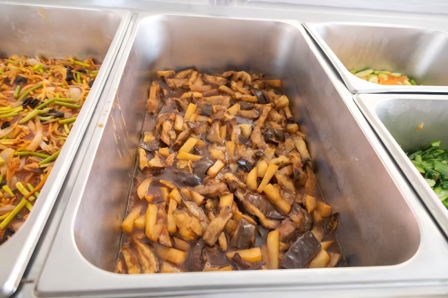 河北省工业数控技工学校食堂饭菜