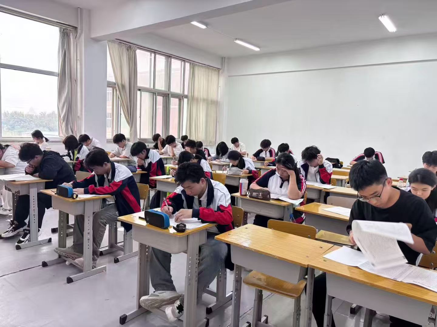 廊坊精英单招升学中心周测