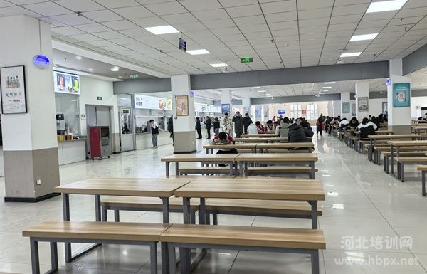 石家庄东华铁路学校校园食堂