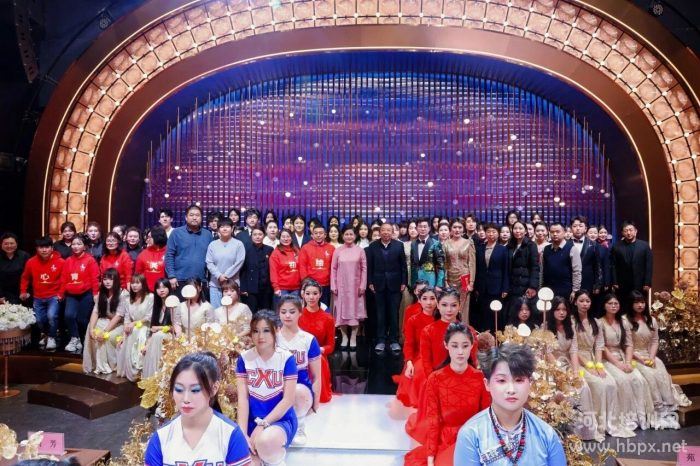 石家庄花都学校校领导、老师、合作企业大合影