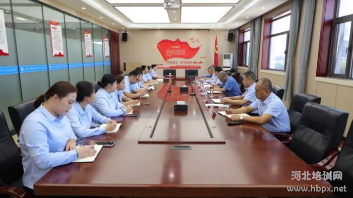 石家庄冀联医学中等专业学校召开2026年优秀教师座谈会