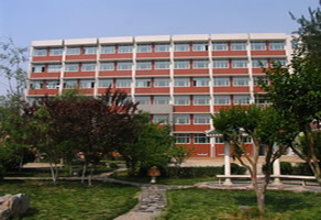 石家庄工程技术学校—第二教学楼