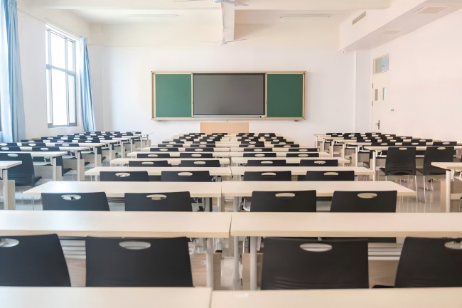 河北和平医疗卫生学校教室
